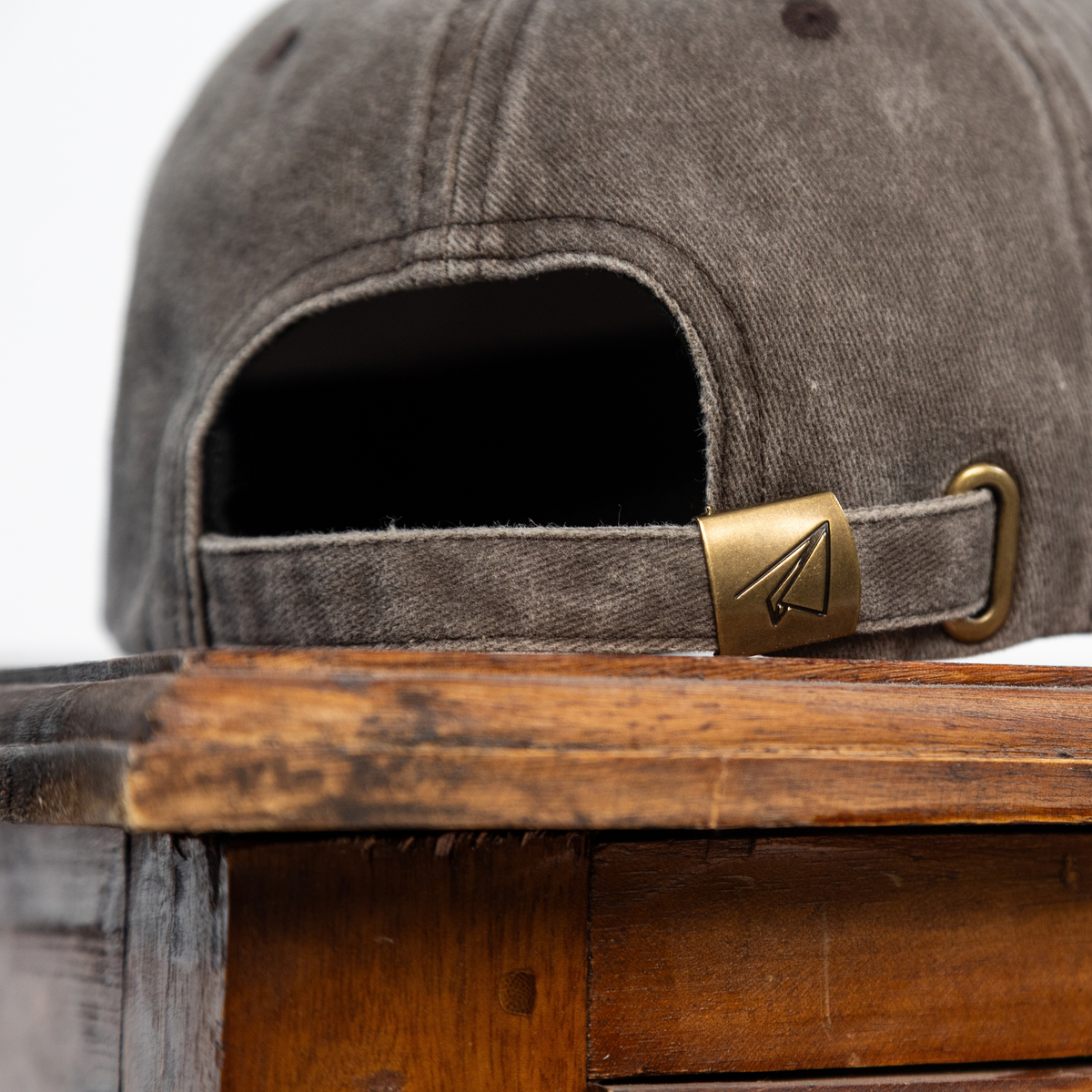 CHARCOAL CAP